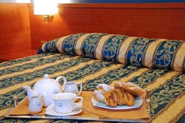 Hotel Borgo Del Mare Civitavecchia Ngoại thất bức ảnh